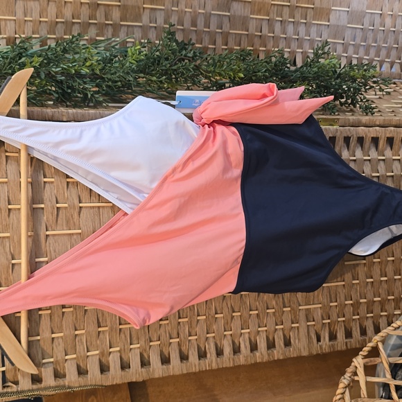 Cupshe Colorblock One Piece Swimsuit Womens Size Medium - Picture 5 of 9